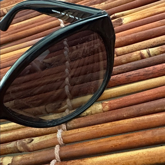 Kate Spade Chic Black Sunglasses With Hard Case